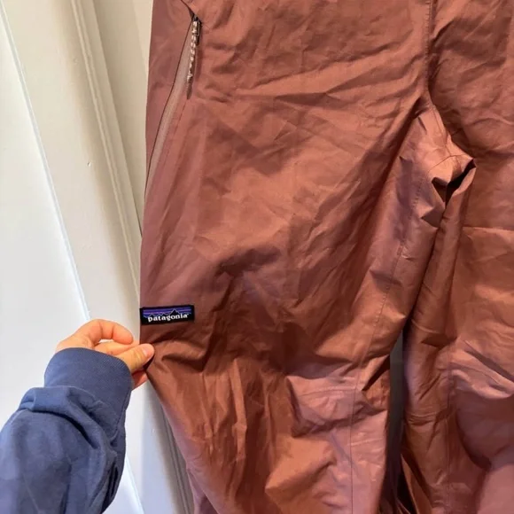 Patagonia Women’s Powder Town Bibs - Picture 4 of 10